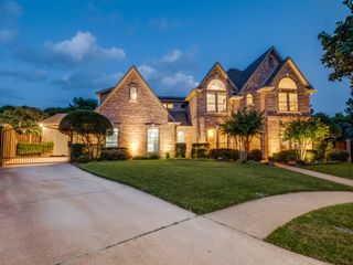 100 Bentwood Court, Denton, TX 76210
