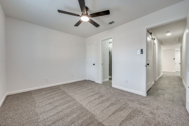 201 W Fuller Drive, Euless, TX 76039