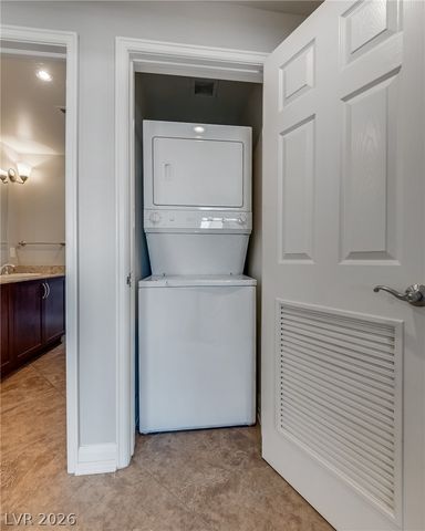 150 Las Vegas Boulevard 2203, Las Vegas, NV 89101