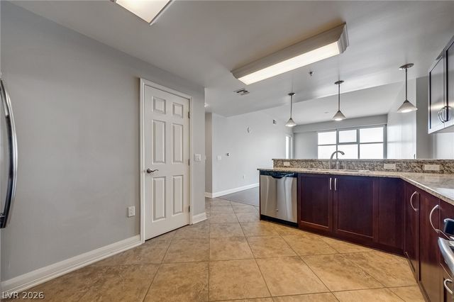 150 Las Vegas Boulevard 2203, Las Vegas, NV 89101