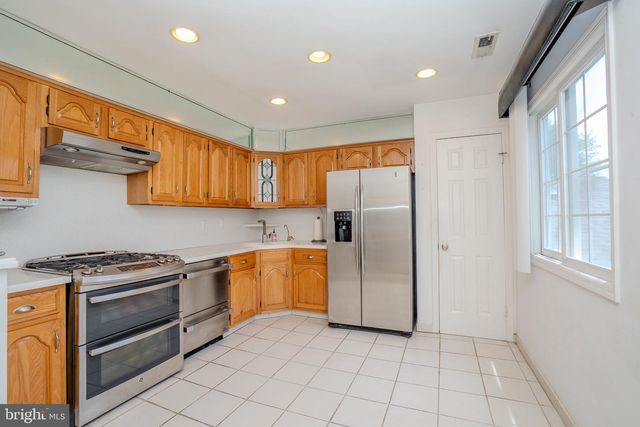 1-F RUTLAND LN, Monroe Township, NJ 08831