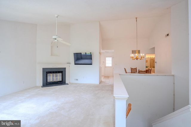 1-F RUTLAND LN, Monroe Township, NJ 08831