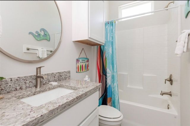 14936 Smugglers Cove Dr, Corpus Christi, TX 78418