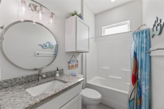 14936 Smugglers Cove Dr, Corpus Christi, TX 78418