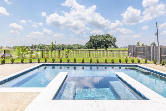 7526 Sunny Oak Lane, Fulshear, TX 77441