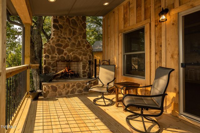 383 South Tva Road, Bristol, TN 37620