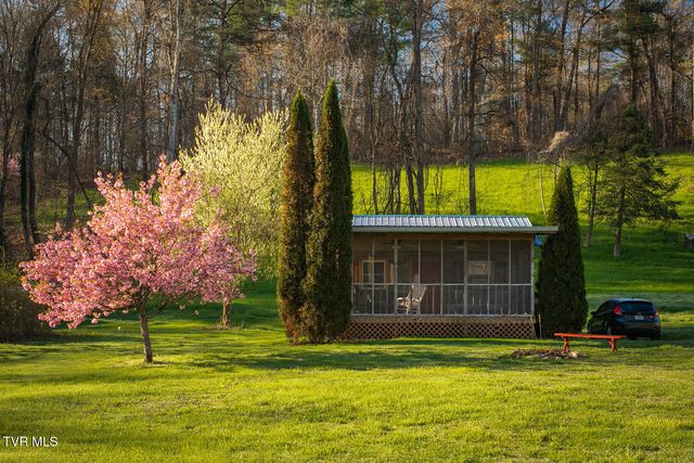 383 South Tva Road, Bristol, TN 37620