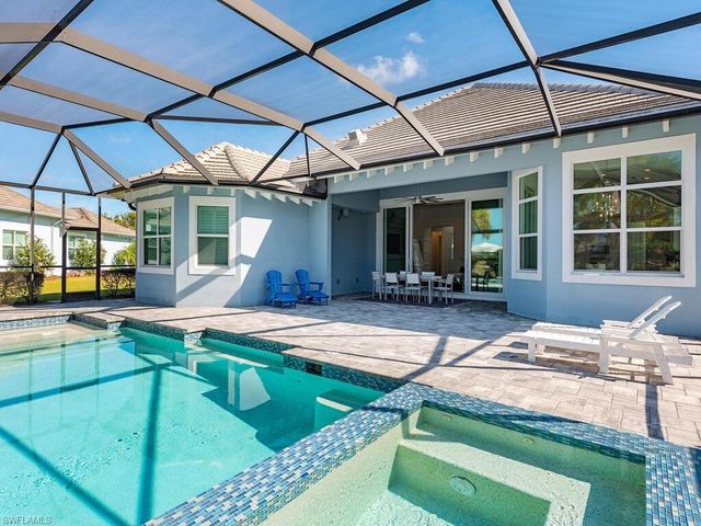 6399 WARWICK AVE, Naples, FL 34113