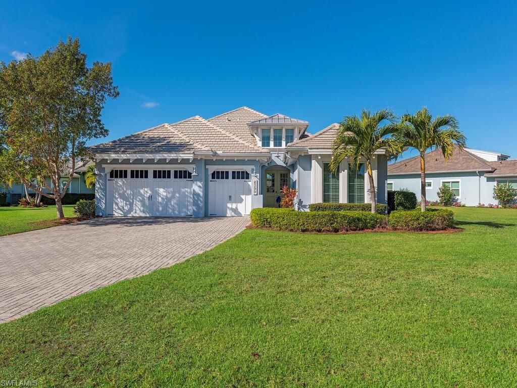 6399 WARWICK AVE, Naples, FL 34113