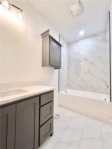 2 Haslemere Drive, Bella Vista, AR 72714