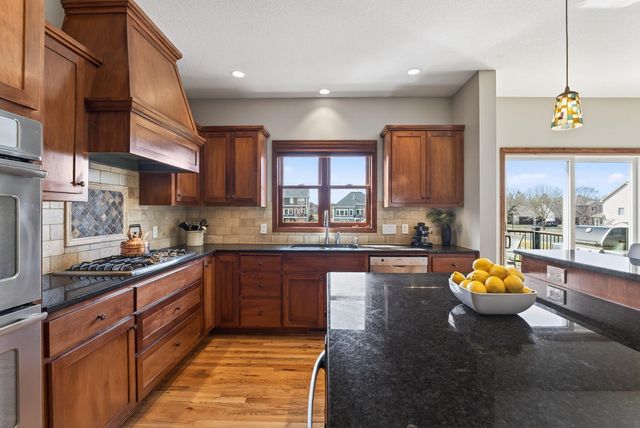 7791 Narcissus Lane N, Maple Grove, MN 55311