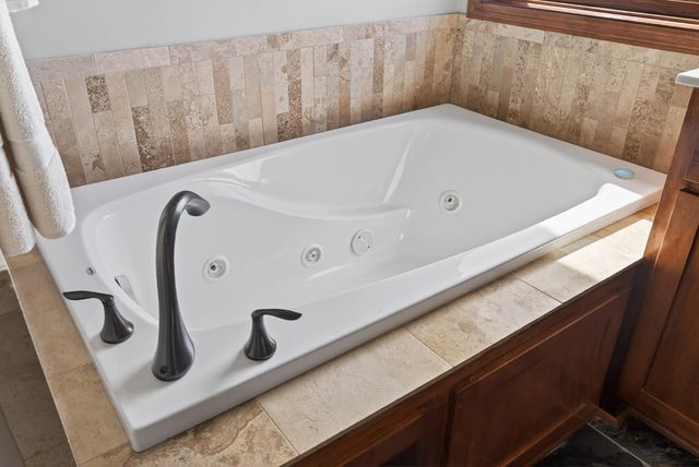 7791 Narcissus Lane N, Maple Grove, MN 55311