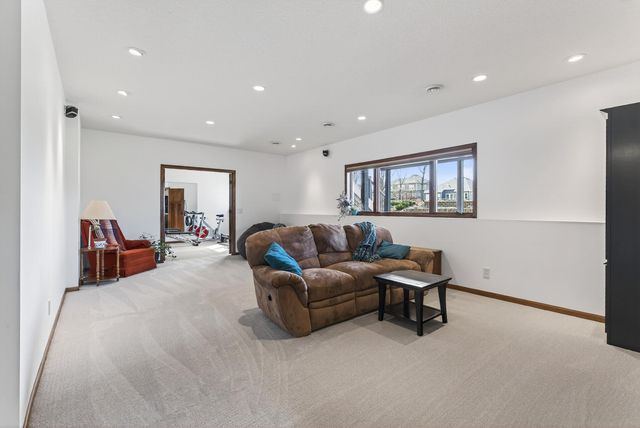 7791 Narcissus Lane N, Maple Grove, MN 55311