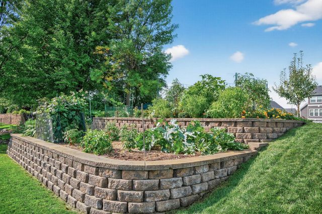 7791 Narcissus Lane N, Maple Grove, MN 55311