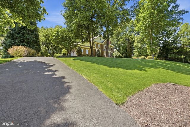 12309 BLAIR RIDGE RD, Fairfax, VA 22033