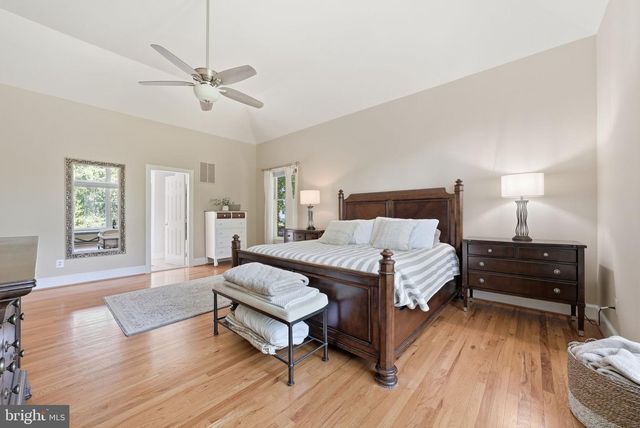 12309 BLAIR RIDGE RD, Fairfax, VA 22033