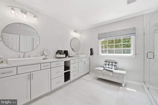 12309 BLAIR RIDGE RD, Fairfax, VA 22033