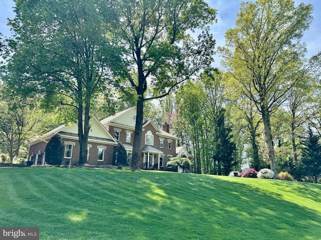 12309 BLAIR RIDGE RD, Fairfax, VA 22033