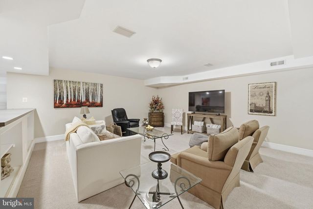 12309 BLAIR RIDGE RD, Fairfax, VA 22033