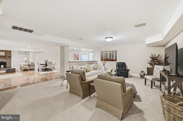 12309 BLAIR RIDGE RD, Fairfax, VA 22033