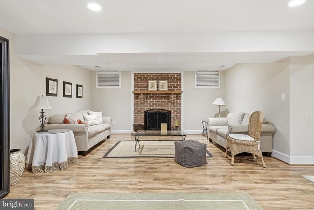 12309 BLAIR RIDGE RD, Fairfax, VA 22033