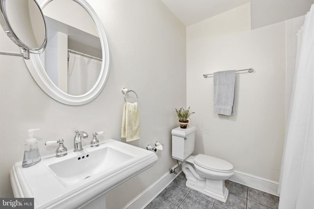 12309 BLAIR RIDGE RD, Fairfax, VA 22033