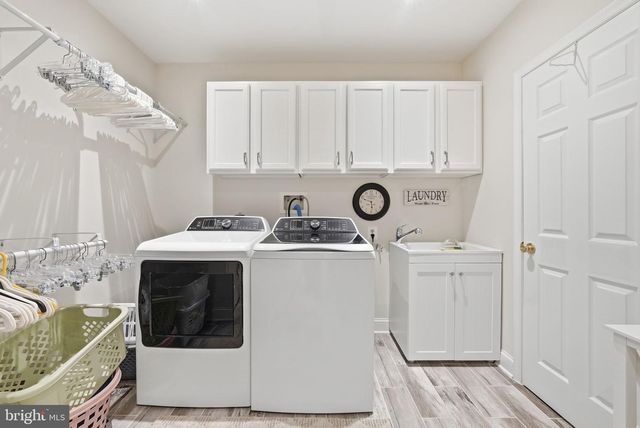 12309 BLAIR RIDGE RD, Fairfax, VA 22033