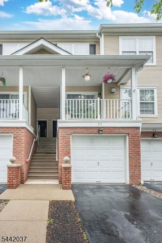 92 Carter Rd, Wanaque Boro, NJ 07420