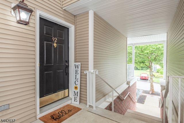 92 Carter Rd, Wanaque Boro, NJ 07420