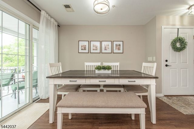 92 Carter Rd, Wanaque Boro, NJ 07420