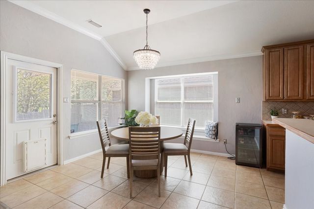 608 Lake Village Drive, Mckinney, TX 75071