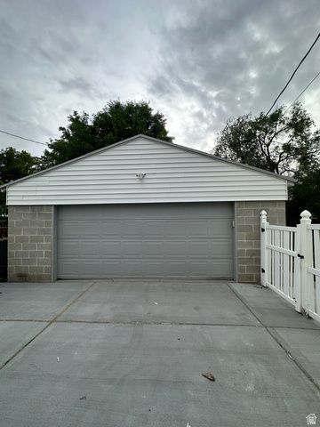 3182 S IMPERIAL ST, Salt Lake City, UT 84106