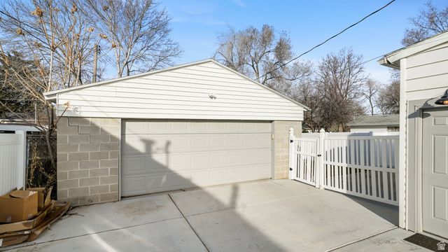 3182 S IMPERIAL ST, Salt Lake City, UT 84106