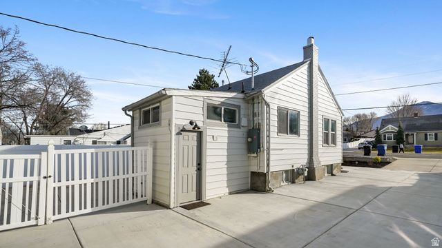 3182 S IMPERIAL ST, Salt Lake City, UT 84106