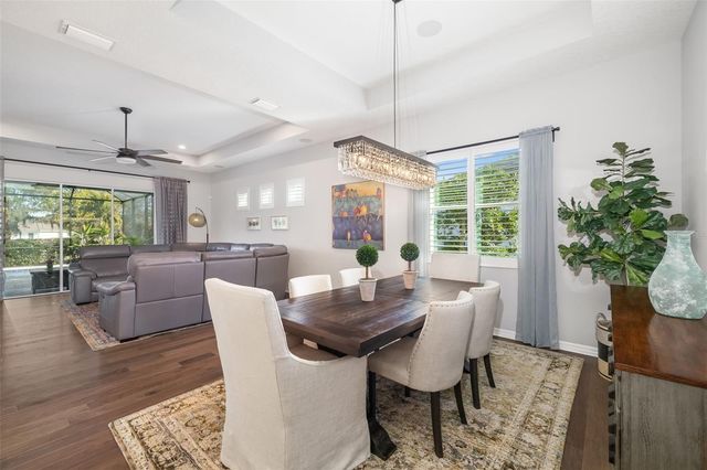 438 WHISTLER GLEN, Bradenton, FL 34212