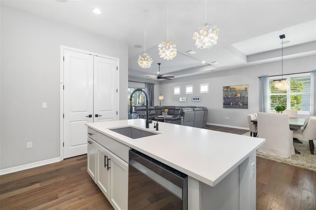 438 WHISTLER GLEN, Bradenton, FL 34212