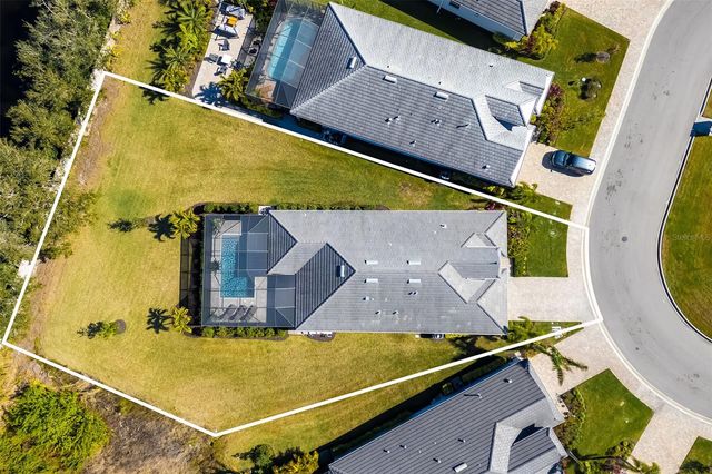 438 WHISTLER GLEN, Bradenton, FL 34212