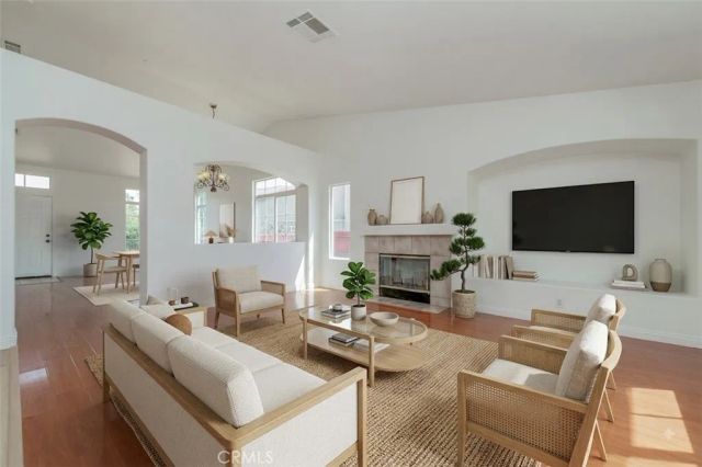 4280 Jenkins Ln, Riverside, CA 92501