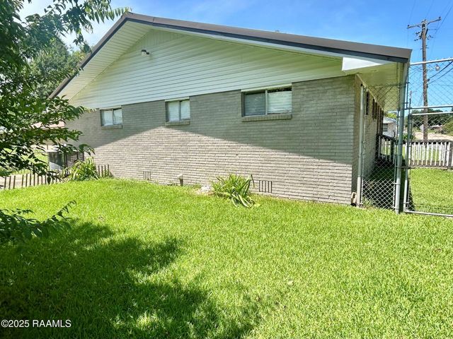 104 E Coleman Street, Opelousas, LA 70570