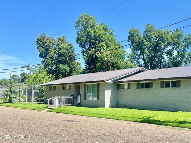 104 E Coleman Street, Opelousas, LA 70570