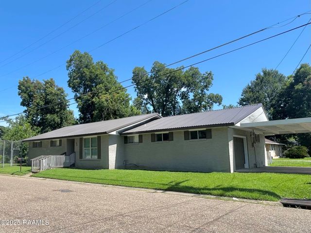 104 E Coleman Street, Opelousas, LA 70570