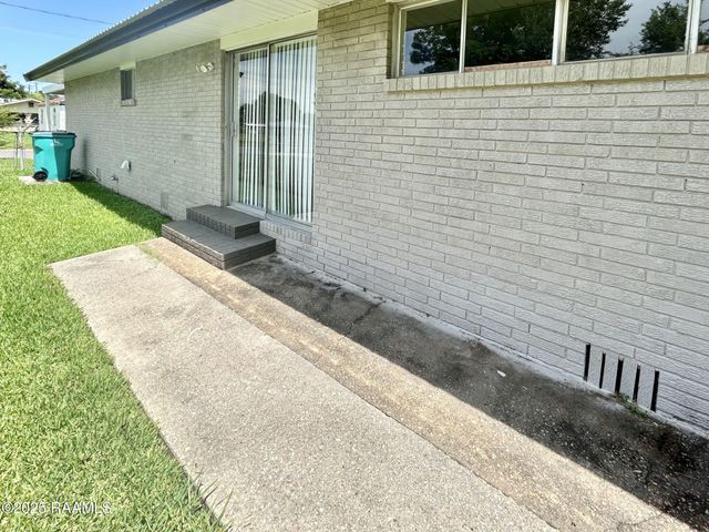 104 E Coleman Street, Opelousas, LA 70570