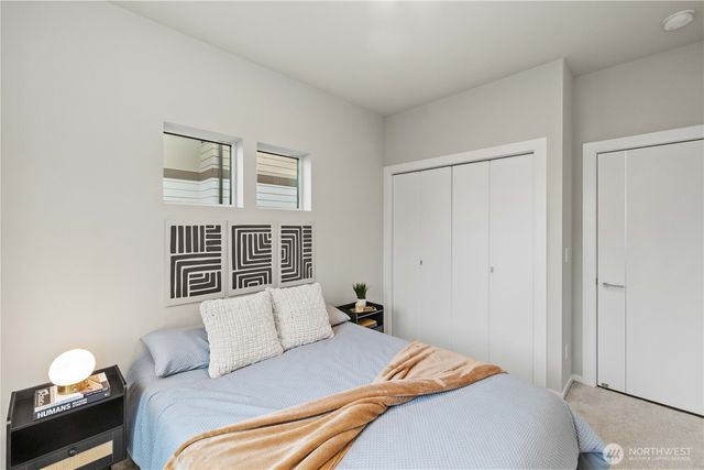 22907 SE Sycamore Street, Black Diamond, WA 98010