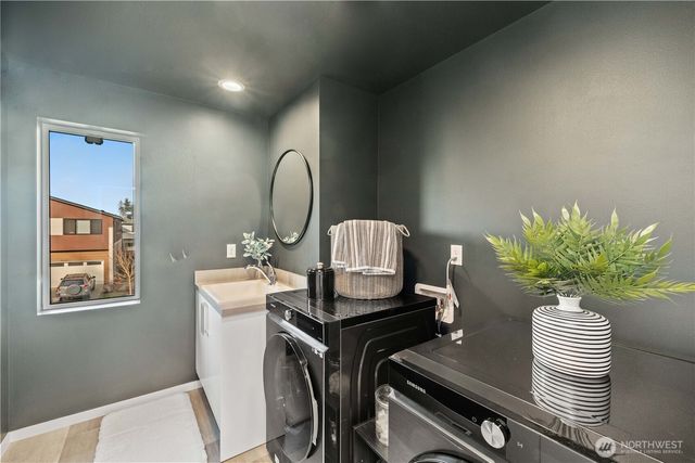 22907 SE Sycamore Street, Black Diamond, WA 98010