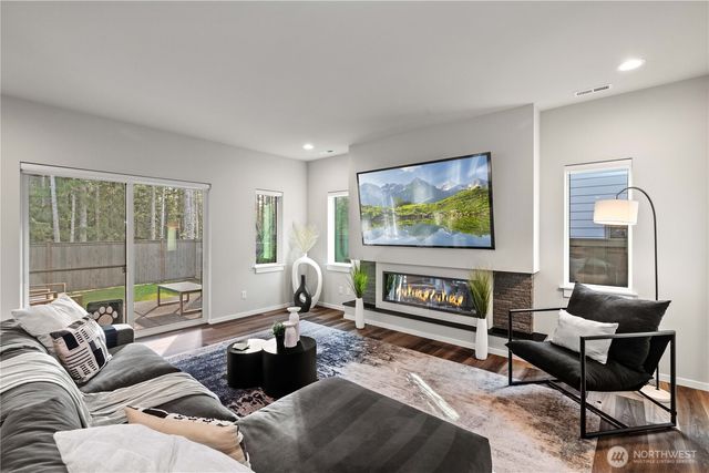 22907 SE Sycamore Street, Black Diamond, WA 98010