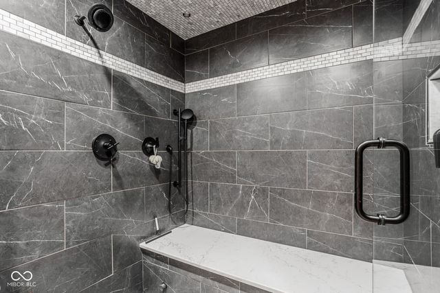 290 Breakwater Drive, Fishers, IN 46037