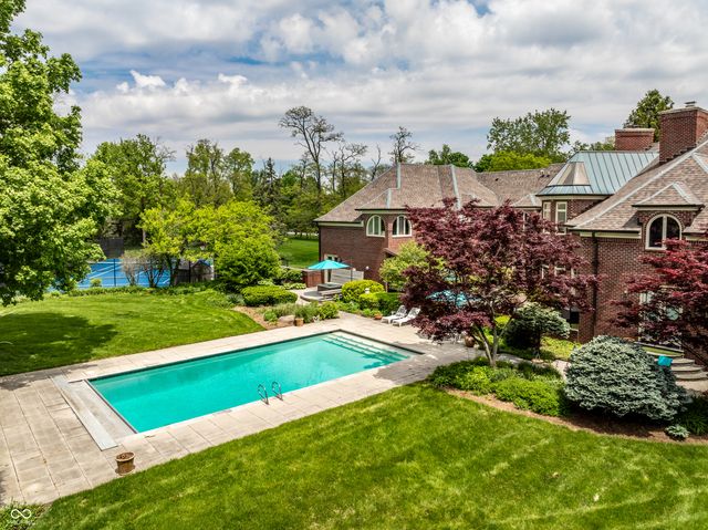 290 Breakwater Drive, Fishers, IN 46037