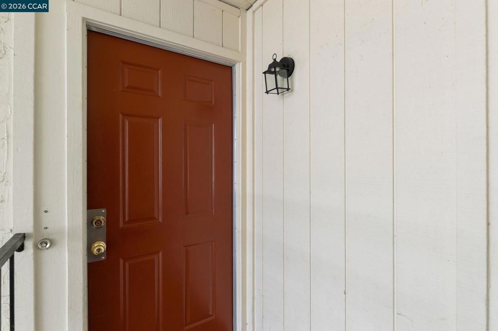 Image 4 of property listing at 5060 5060 Valley Crest Dr 56, Concord, CA 94521