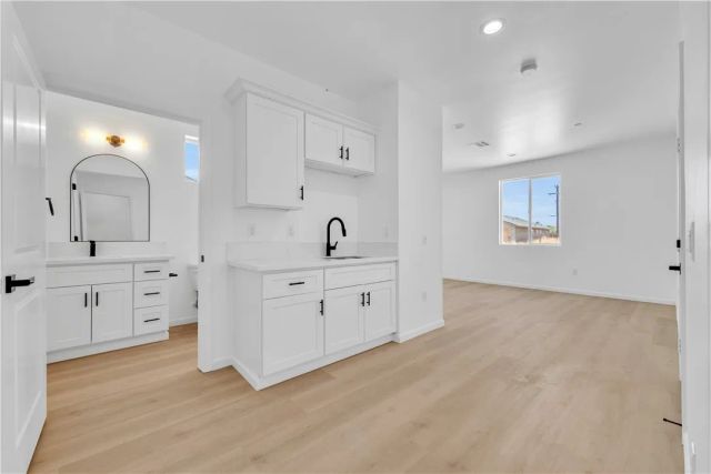 8837 Holly, California City, CA 93505