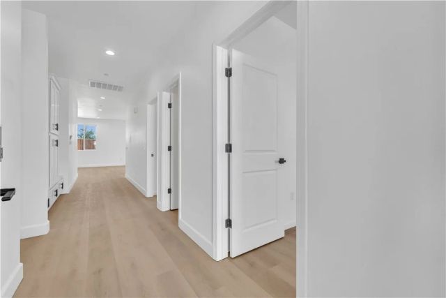 8837 Holly, California City, CA 93505